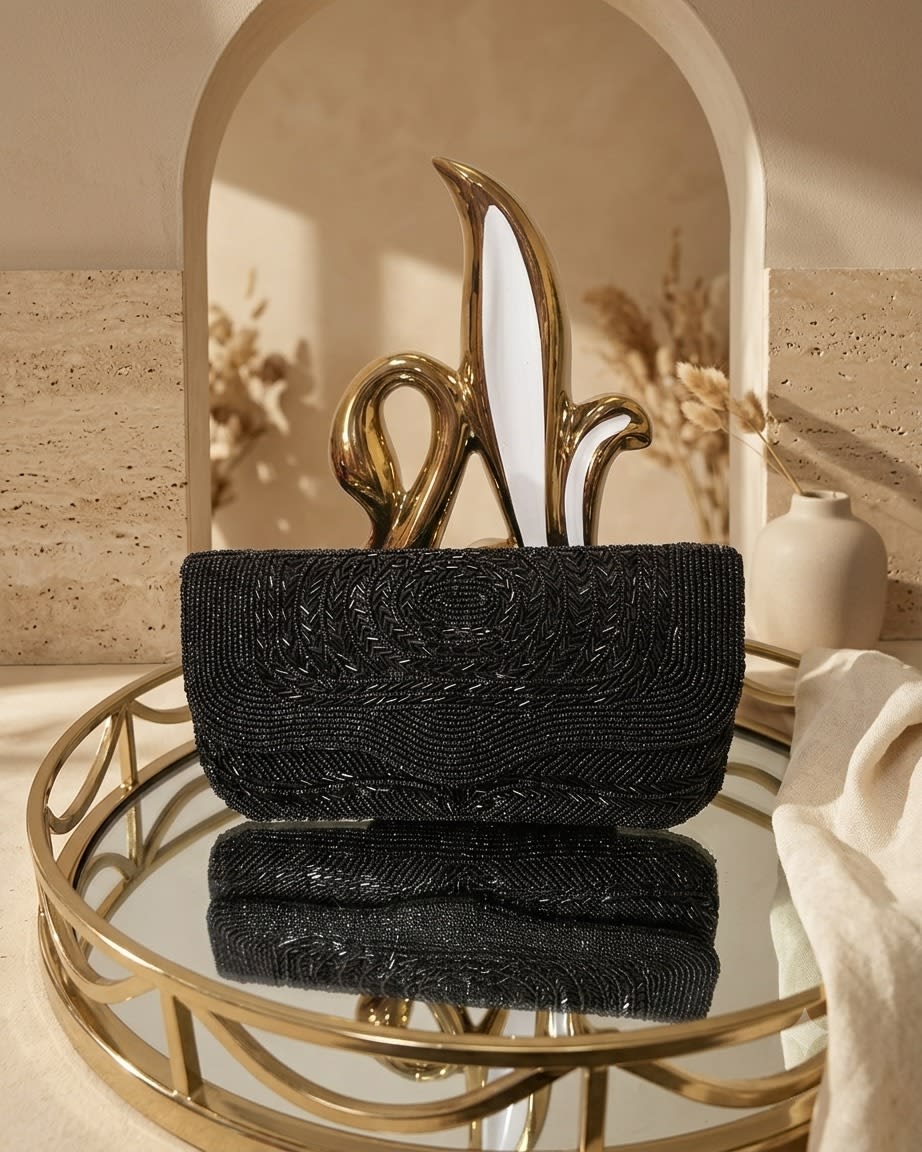 Notte Onyx Oblong Clutch